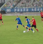 体育赛事-球场飒爽英姿